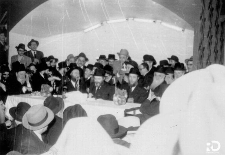 להורדה: מאמר באתי לגני תשי"א (בלתי מוגה)